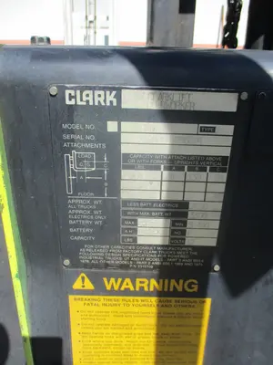 USED CLARK S-20