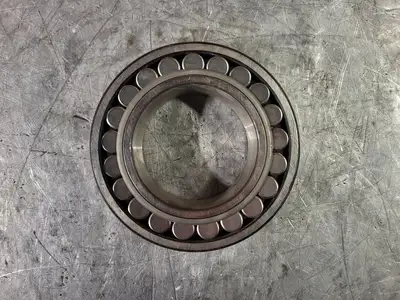 NEW SKF 22216EK