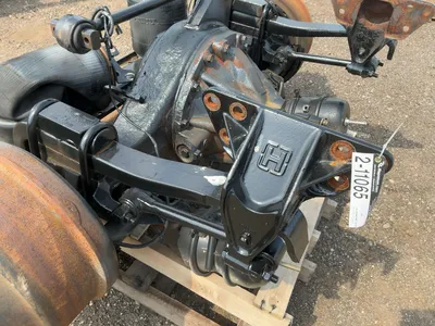 Semi Truck Drive Axle, 23,000 lb GVWR, Hendrickson Air Ride Suspension, Air Brakes, missing info tag...