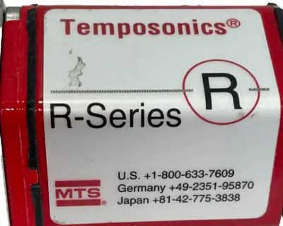 NEW TEMPOSONICS RHT003OUD701S2G1100 R-SERIES LINEAR SENSOR