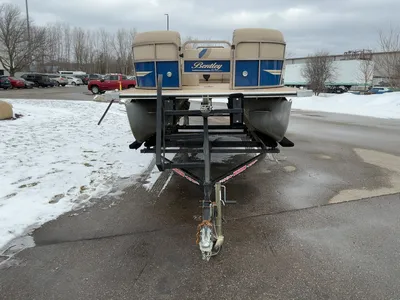Used 2015 BENTLEY 220 FISH N RIDE Boats (Misc) Michigan US | Miedema Asset Management Group #1693321