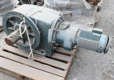 SEW Eurodrive KF120R80DT132S4C Helical Bevel Right Angle Geared Motor 8 RPM Used