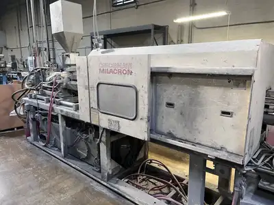 USED 1989 CINCINNATI MILACRON