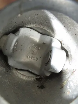 USED Fisher V100