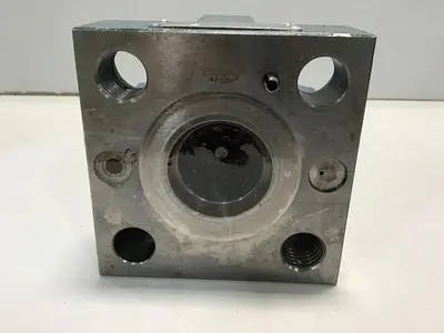 USED BOSCH 0 810 070 033