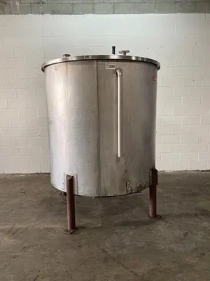 600 Gallon Tank