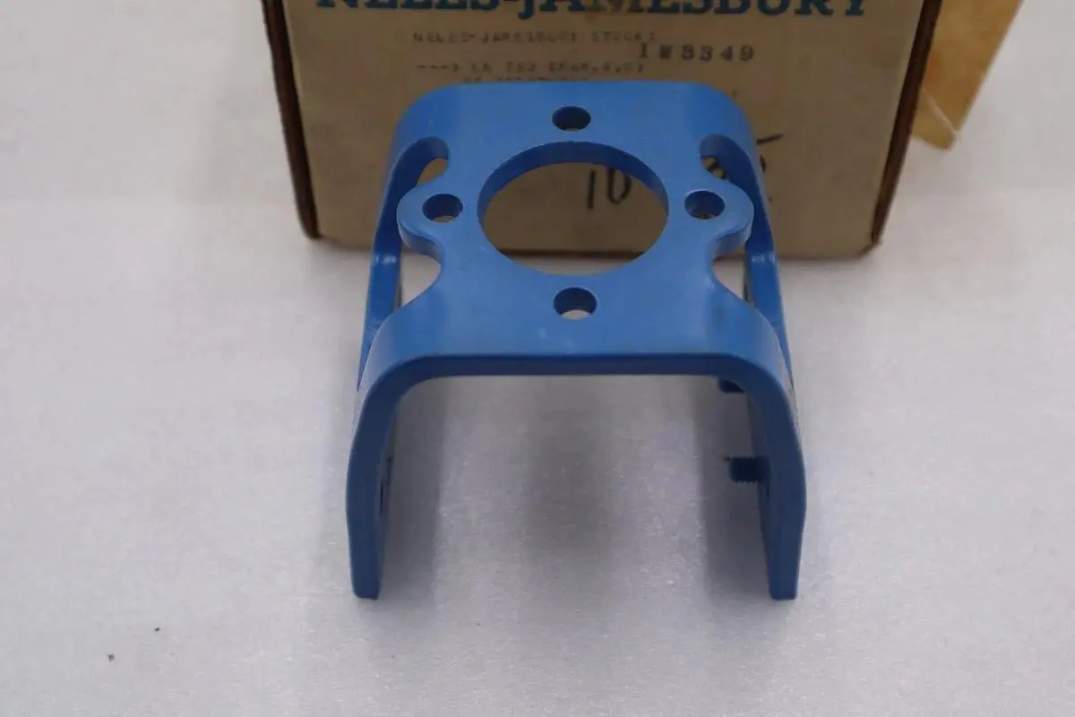 Neles-Jamesbury LK 763 Actuator Mounting Bracket Kit New Open Box #3577