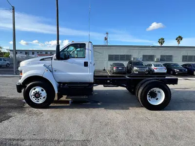 Used 2025 FORD F-750 Cab Chassis trucks Florida US | Truck and Van Outlet #1509240