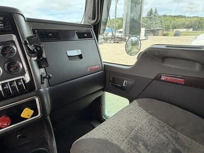 Used 2012 KENWORTH T800 TRUCK TRACTOR Conventional trucks Michigan US | Miedema Asset Management Group #1709417