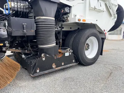 Used 2009 INTERNATIONAL 4000 Street Sweeper North Carolina US | Levan Equipment #1546313