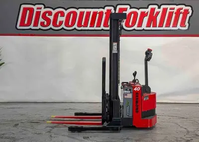 USED 2018 RAYMOND RSS40