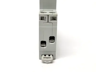 Used Schneider C6 Circuit Breakers Michigan US | Maverick Industrial Sales #1494881