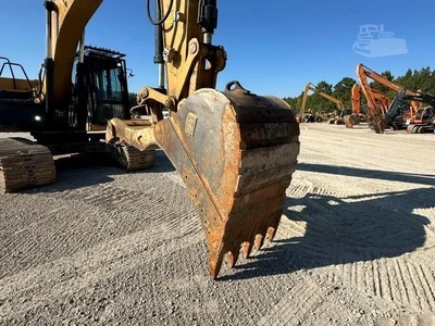 Used 2018 CATERPILLAR 323 Excavators North Carolina US | Southeastern Equipment Corp #1538014