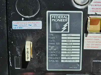 Used FEDERAL PIONEER 50H3 Switchgears British Columbia CA | Lenmark #1427011