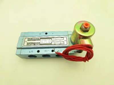 Honeywell Skinner S3R0AGLX Directional Control Valve 5-Way 2 Pos 120V 150 PSI