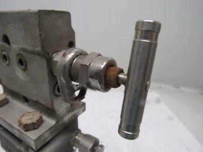 Rosemont CD2A22A2AB415P2 Pressure Transmitter 0-250 IN H20 3626PSI