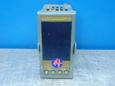 Used EUROTHERM 3208/CC/VH/DXX/R/4CL/G/ENG Temperature Controls Ohio US | HGR 24 #802938