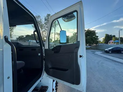 Used 2020 INTERNATIONAL MV607 Box trucks Florida US | Truck and Van Outlet #1509153