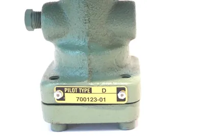 NEW SPENCE ENGINEERING 700123-01 PRESSURE REDUCING PILOT TYPE D 70012301