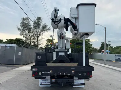 Used 2018 ALTEC AA55 MH Bucket (boom) trucks Florida US | Truck and Van Outlet #1509155