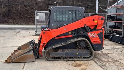 USED 2022 Kubota SVL75-2