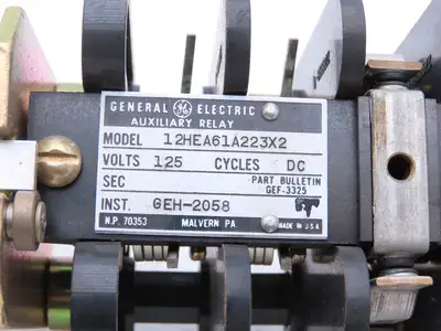 General Electric 12HEA61A223X2 Auxiliary Lockout Relay 125V DC