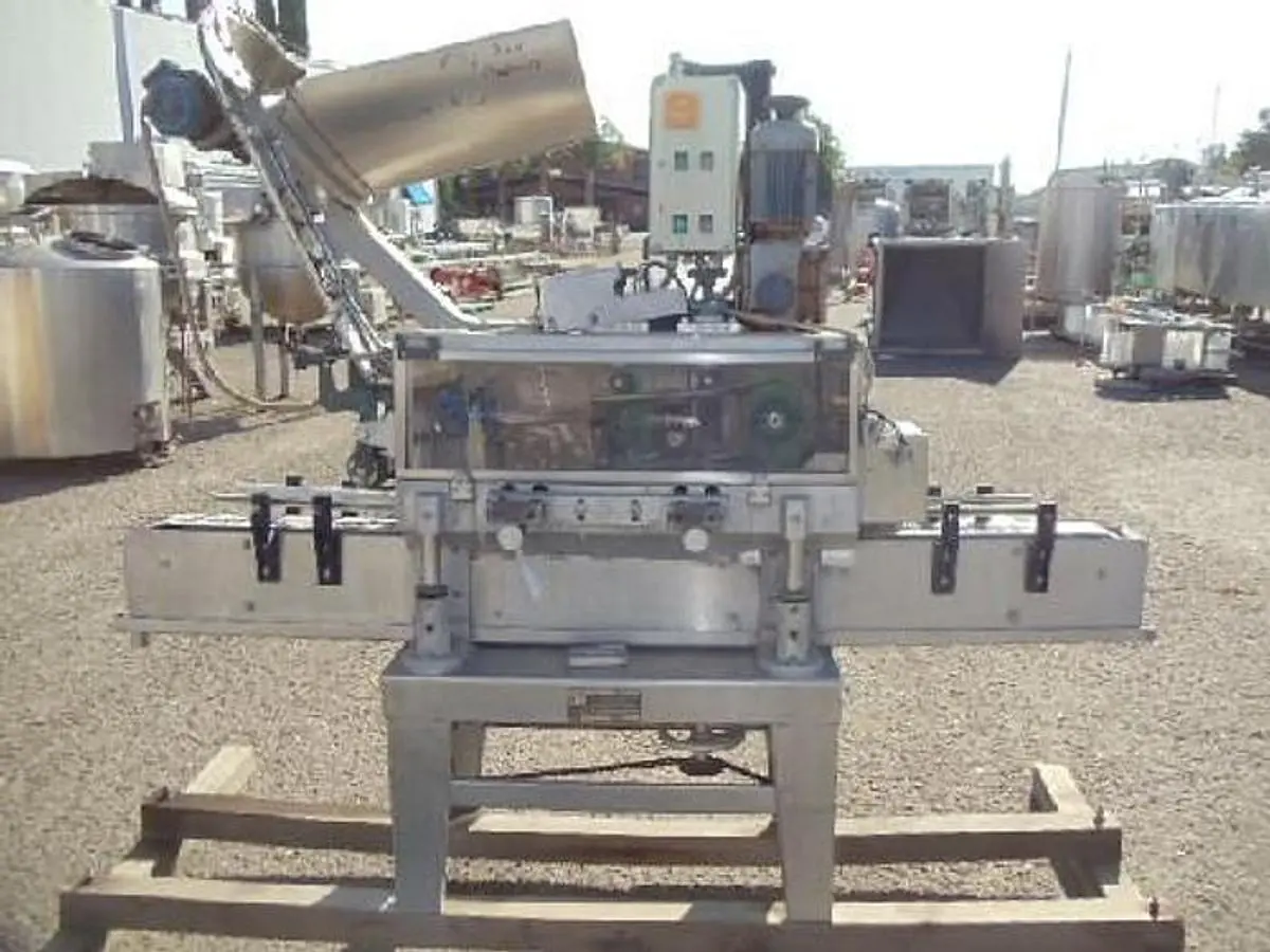 Used GHERRI GINO GG-90 Cappers California US | Machinery & Equipment #1518347