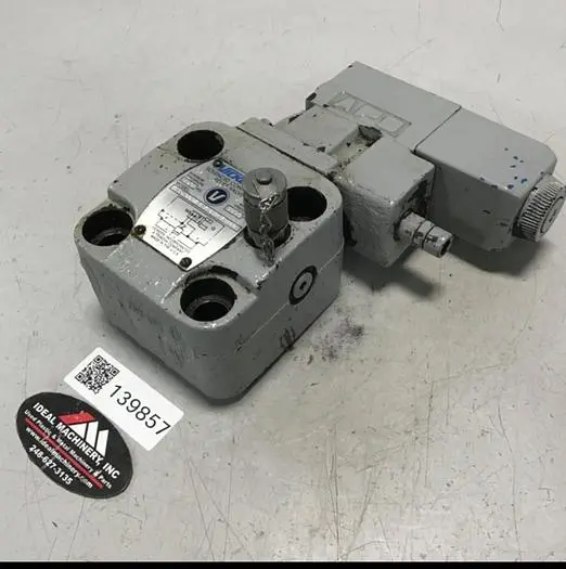 Used VICKERS CG5060AFMUHL7110 Valves/Fittings Michigan US | Ideal Machinery #898262