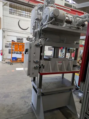 USED LAWTON LAWTON  PRESS