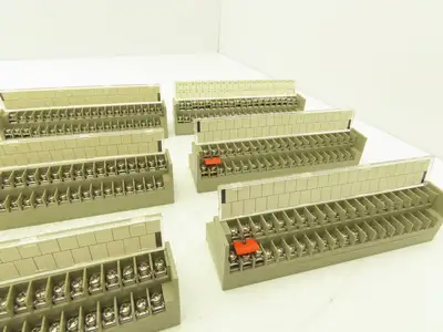 Toyogiken PCN7-4F40 Interface Terminal Block 40-Pin 24V 0.5A DIN Rail Lot of 9