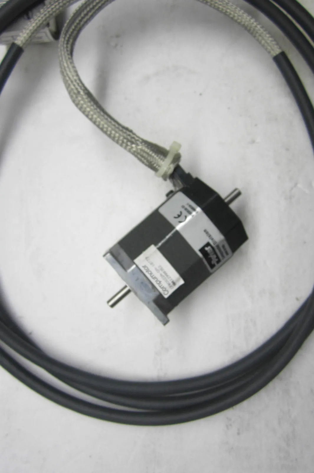 USED PARKER OS22A-DN-10779 MOTOR ROTARY STEPPER OS22ADN10779