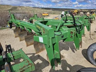 USED JOHN DEERE 975