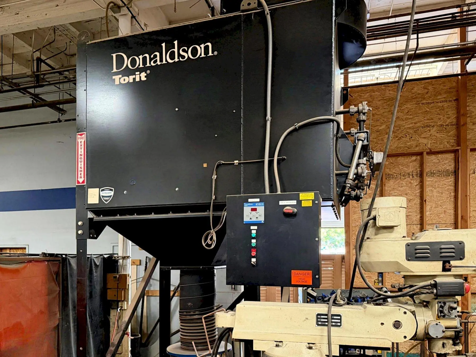 Used 2012 DONALDSON DFO2-12 Dust Collectors | Machine Factory Outlet #1267030