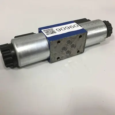 USED REXROTH 4WE6W7362EG24N9K33LVS09