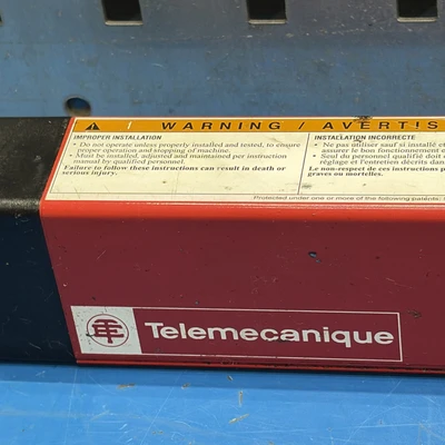 USED Telemecanique XUS-LTR5E0700T