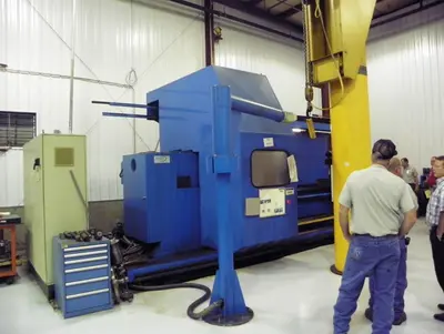 39"/120" x 98"/157"BINNS & BERRY Universal Sliding Bed Gap Lathe