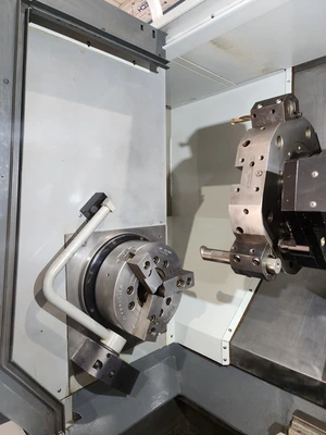 USED 2013 HAAS ST-40