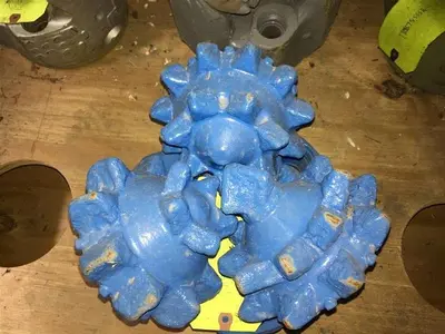 Used AFTERMARKET 9-7/8" TRI-CONE BIT - STEEL TOOTH - SOFT FORMATION Drills Pennsylvania US | East West Machinery & Drilling #1415578