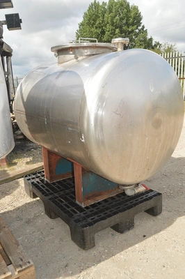 350 L S/S Horizontal Tank