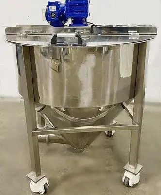 Lidded SS Hopper With Agitator - LIKE NEW CONDITON