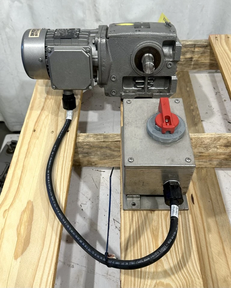 Used _UNKNOWN_ _UNKNOWN_ Gearmotors West Virginia US | Cooper Industries #1409495
