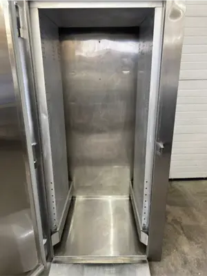 167-0568 Traulsen Single Door Dough Proofer