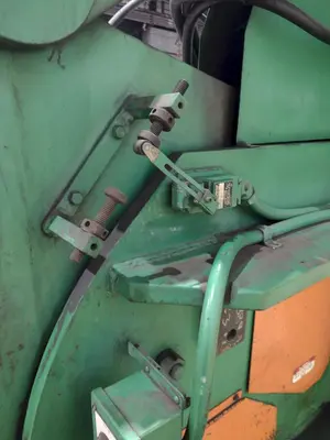 105 TON HILL ACME MODEL #6A HYDRAULIC IRONWORKER W/ CLAMPING: STOCK #22832