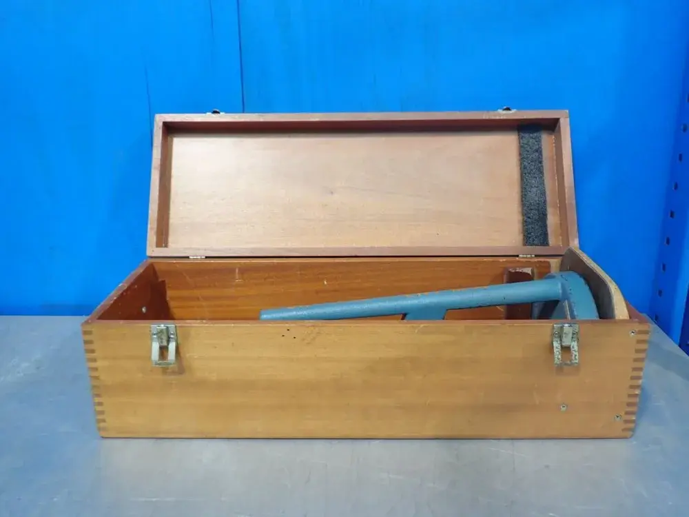 Used BROWNE & SHARPE _UNKNOWN_ Height Gages Ohio US | HGR 24 #1233323