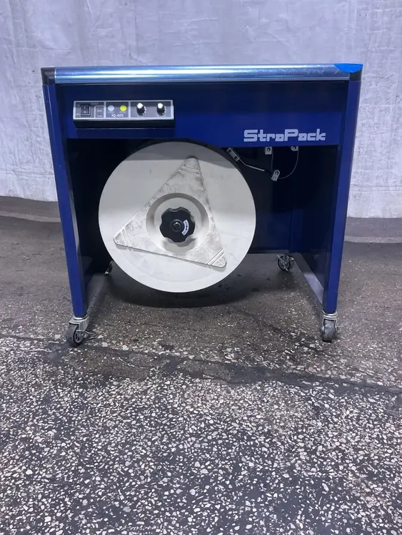 Used 2022 STRAPACK IQ400TC Miscellaneous Packaging Equipment Ohio US | HGR 24 #1128557