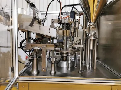 Rigao Machinery Corp Plastic /PE/Laminated Tube filler type RGNF 30B