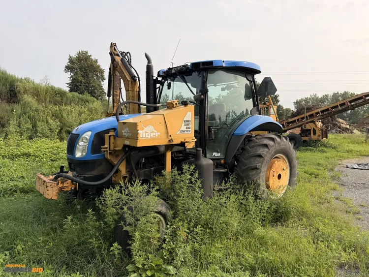 Used NEW HOLLAND TS115 Utility Tractors Michigan US | Miedema Asset Management Group #1357568