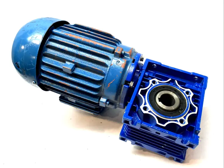 Used WEG Motor w/ Lenze GSN05-1NHAR Worm Gearbox 111Nm 47RPM 0.75kW Gearmotors Michigan US | Maverick Industrial Sales #1395960