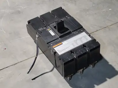 USED MERLIN GERIN CK1200N