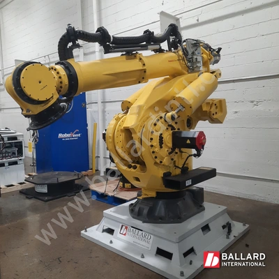 FANUC M-900iB/400L Robot System W/ R30iB Plus Controller